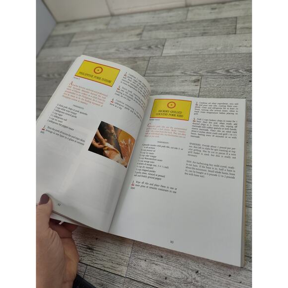 The Joy of Grilling Cookbook Joe‎ Famularo Softcover BBQ Recipes 1988 Softcover - Picture 3 of 13